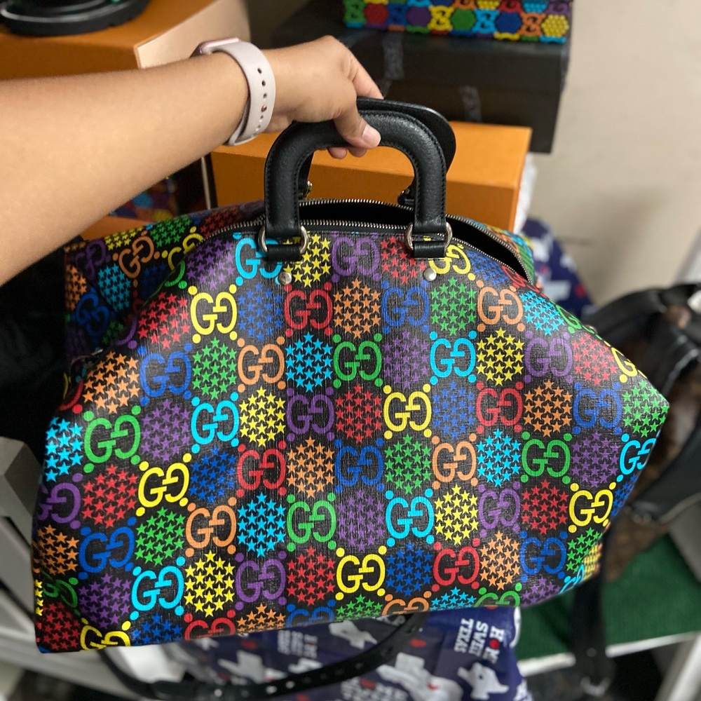 New Gucci original bag for travel - Picture 4 of 4